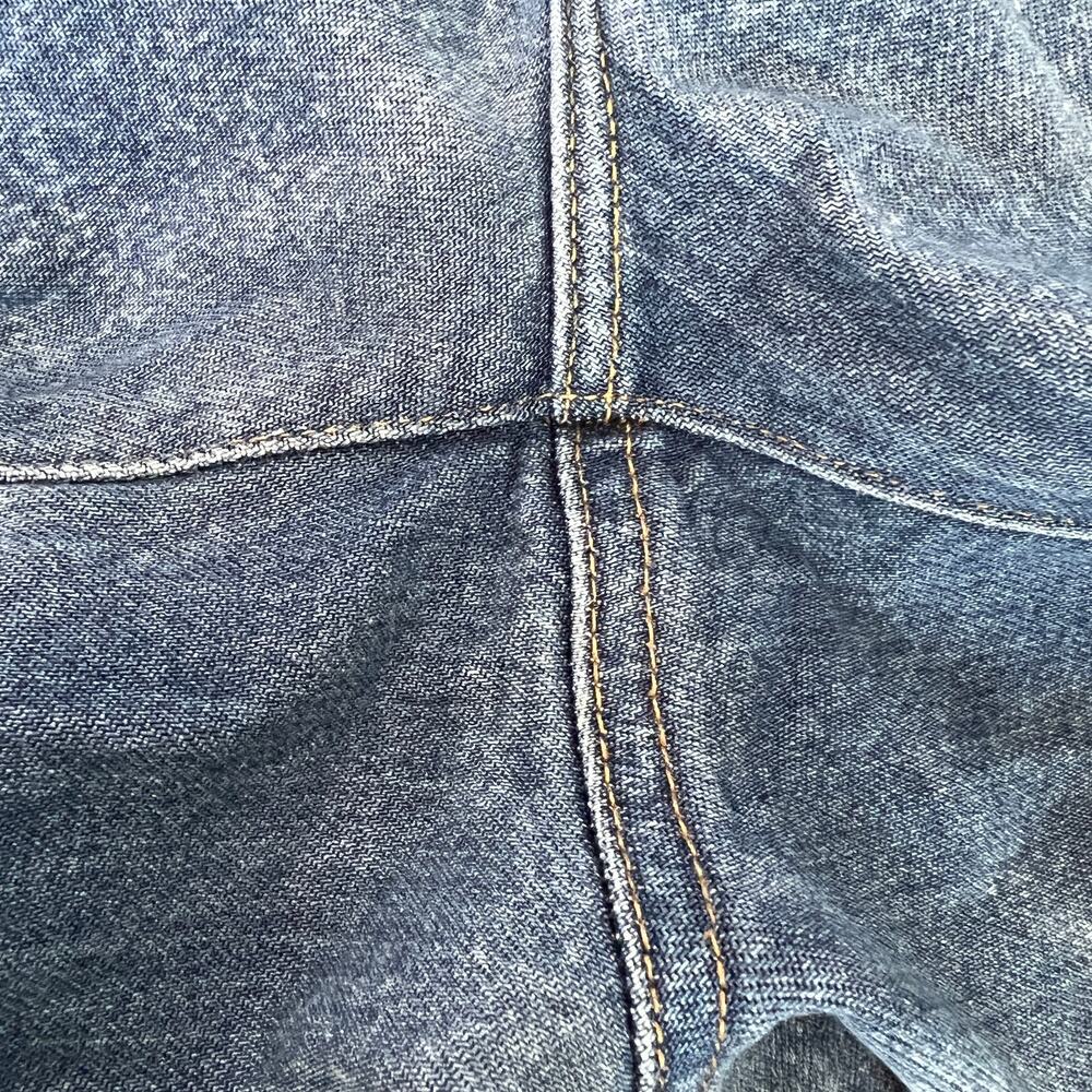 Good American Light Blue Boot Cut Jeans - Picture 7 of 11